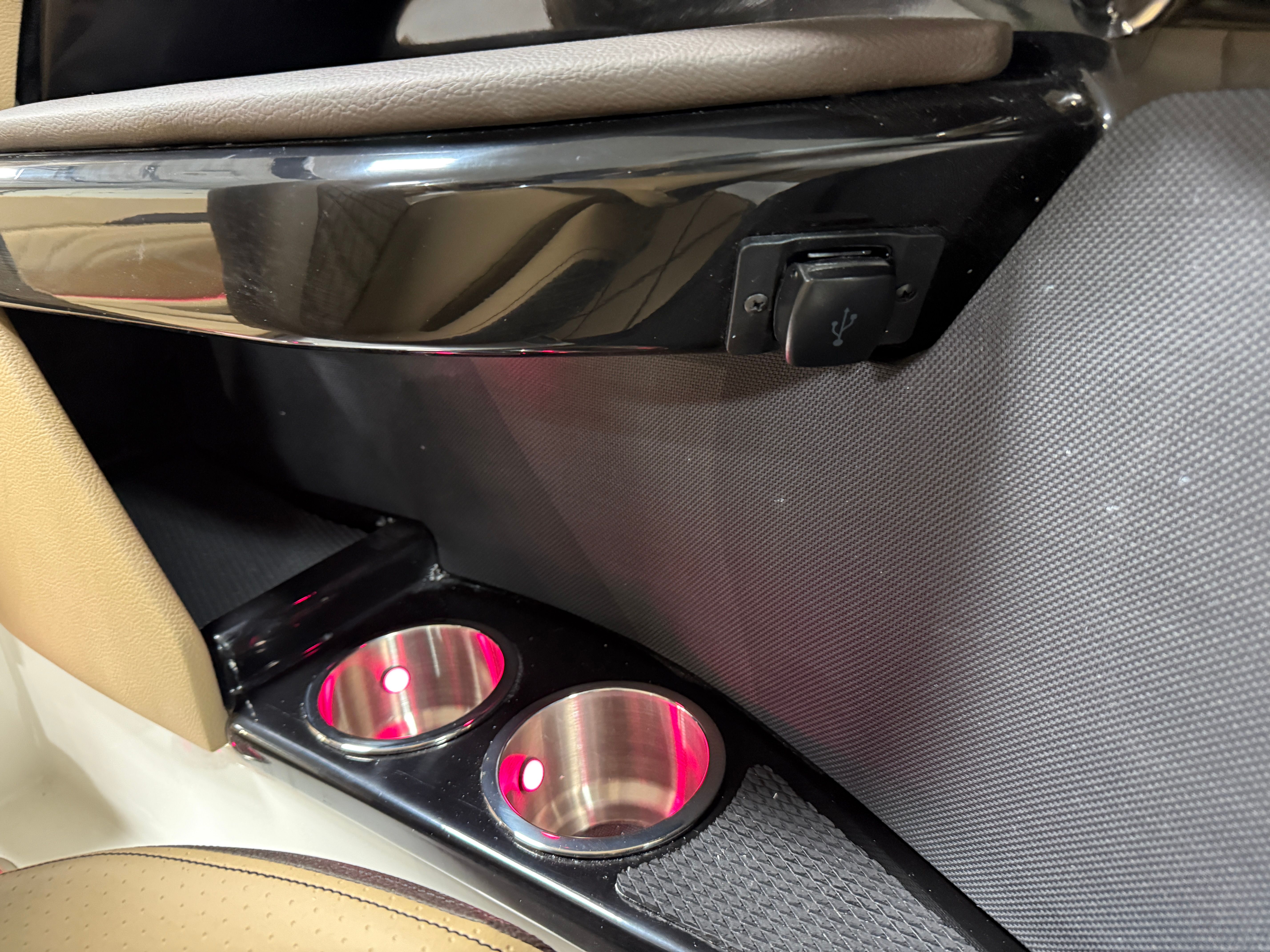 2026 Sea Ray SLX 260 Image Thumbnail #60