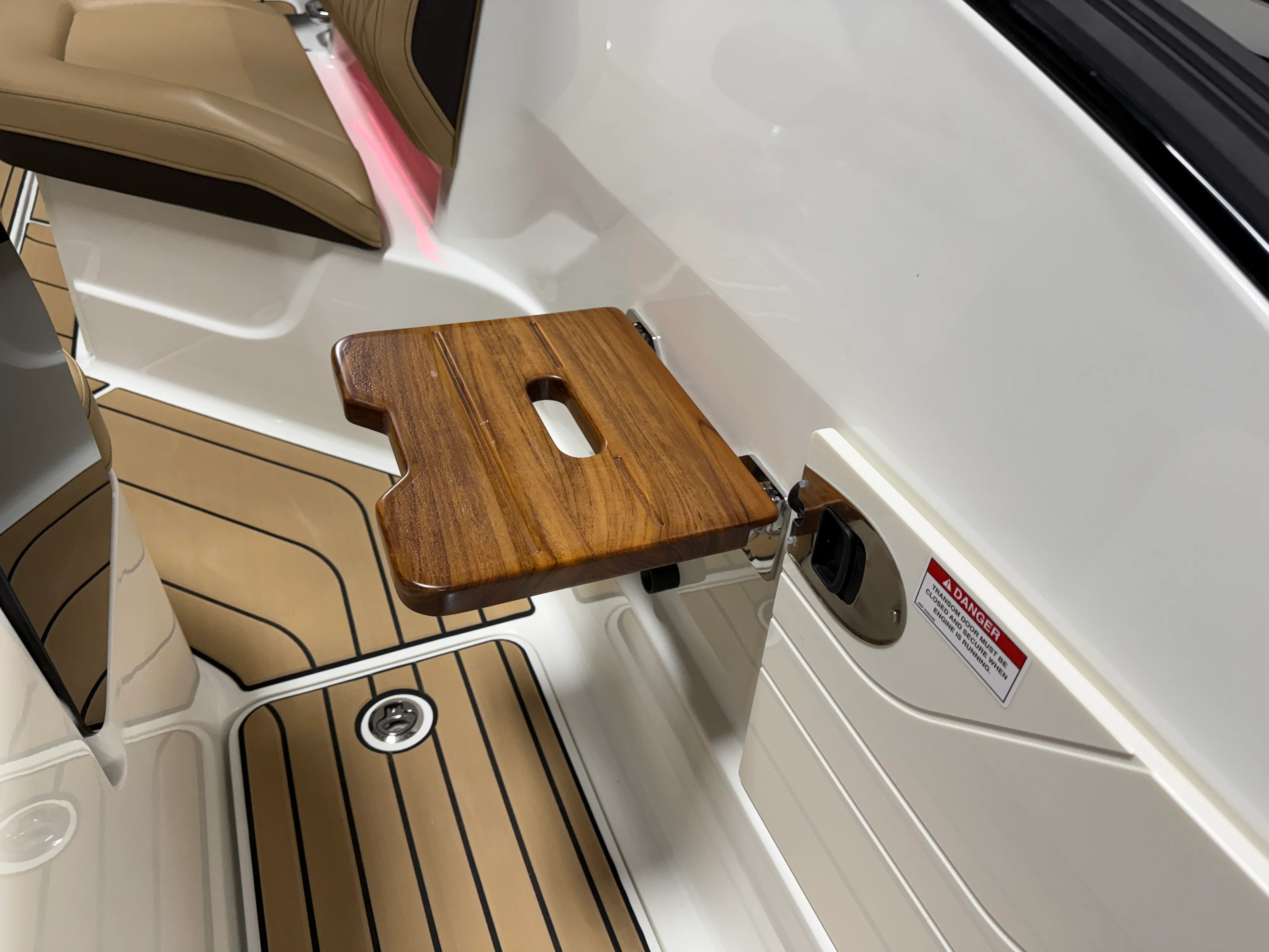 2026 Sea Ray SLX 260 Image Thumbnail #36