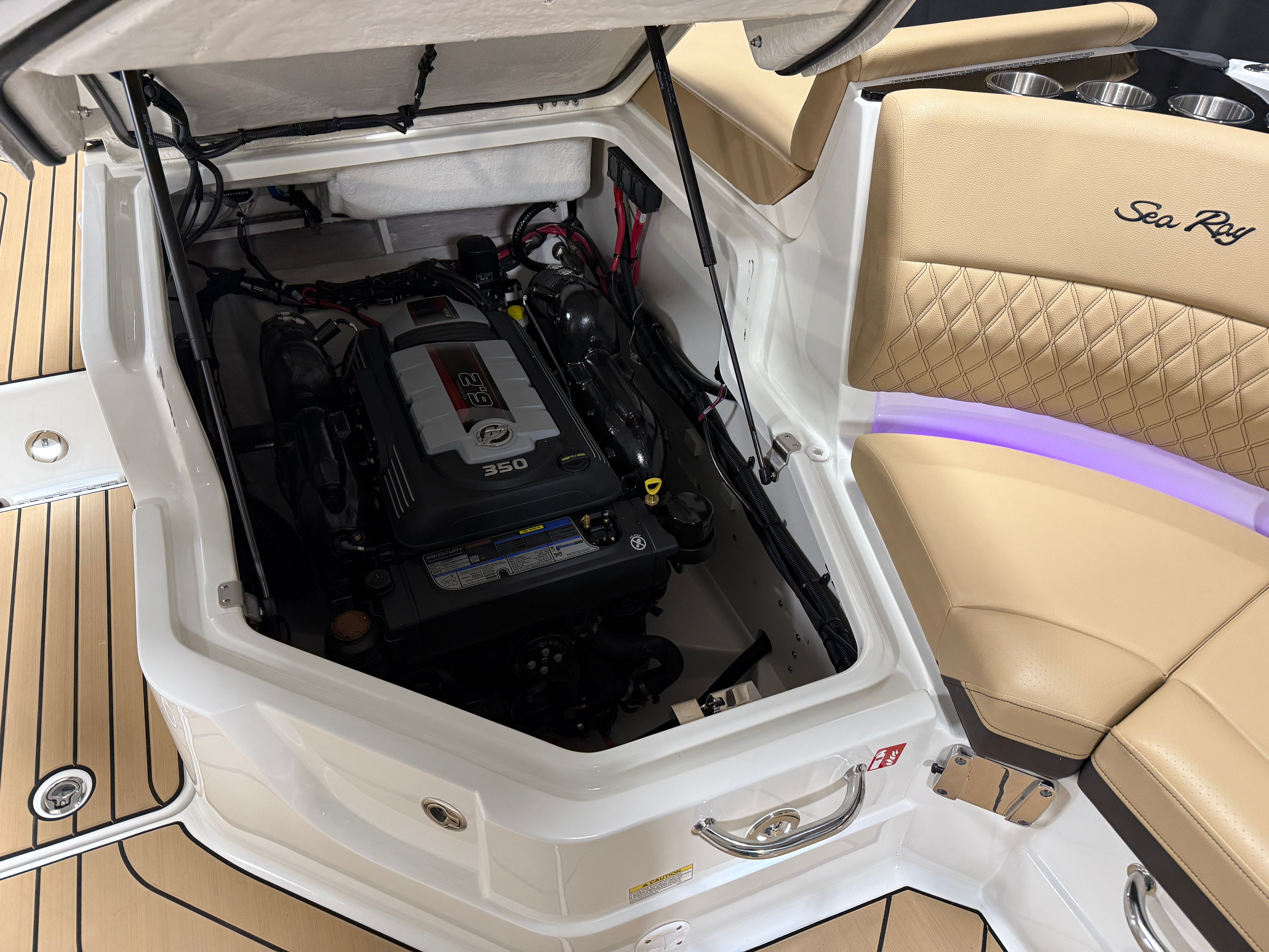 2026 Sea Ray SLX 260 Image Thumbnail #45