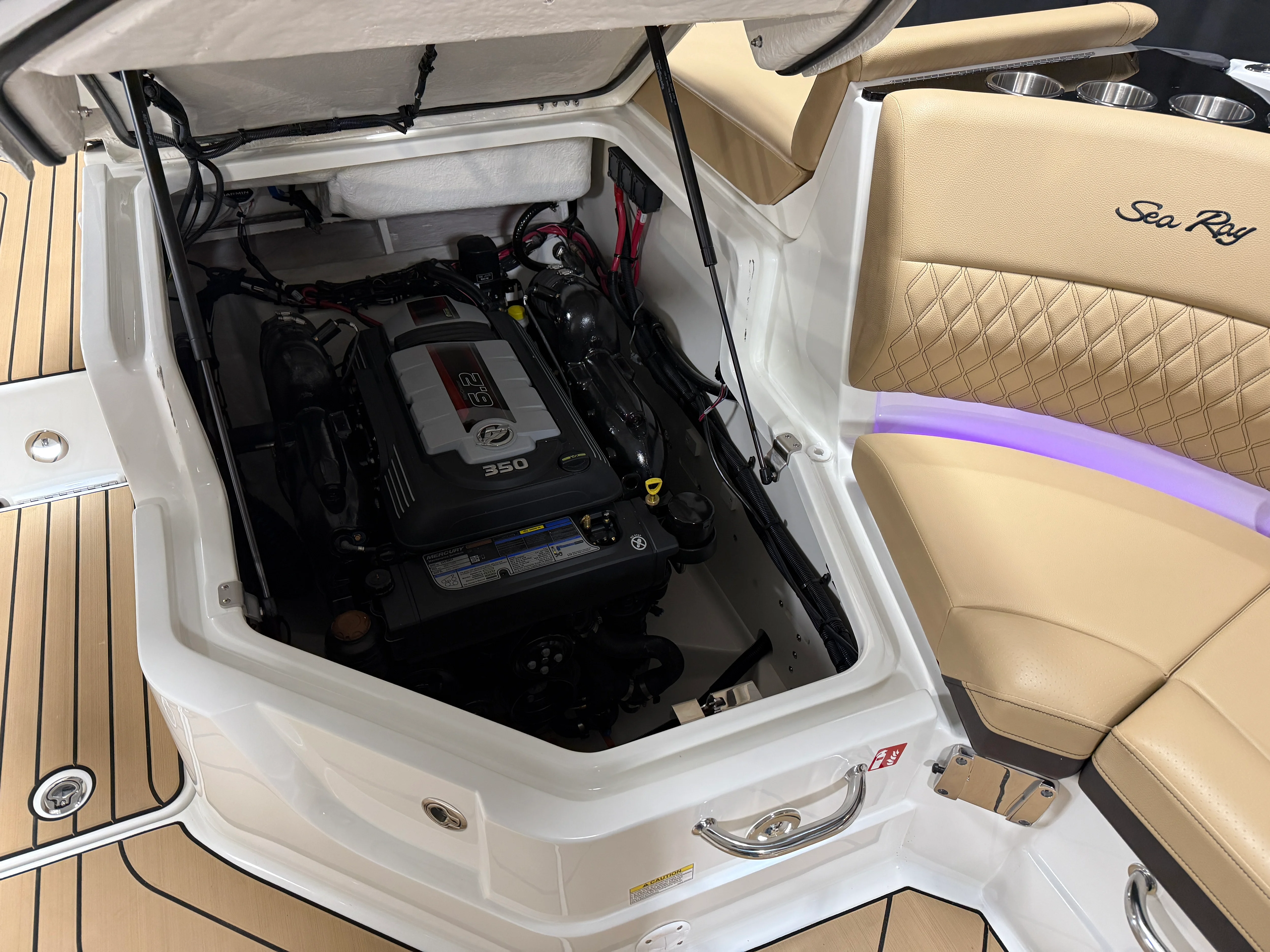 2026 Sea Ray SLX 260 Image Thumbnail #45