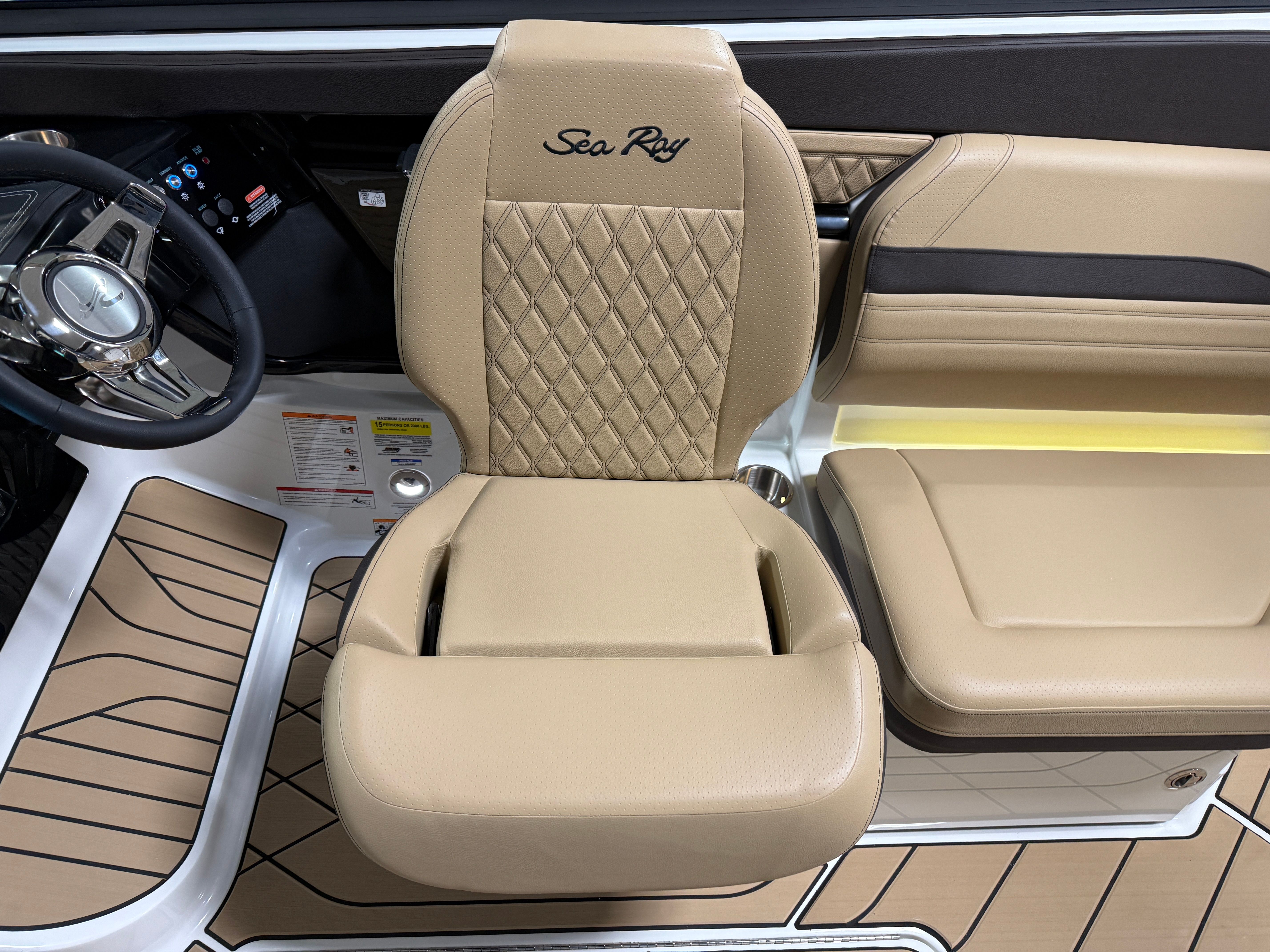 2026 Sea Ray SLX 260 Image Thumbnail #70