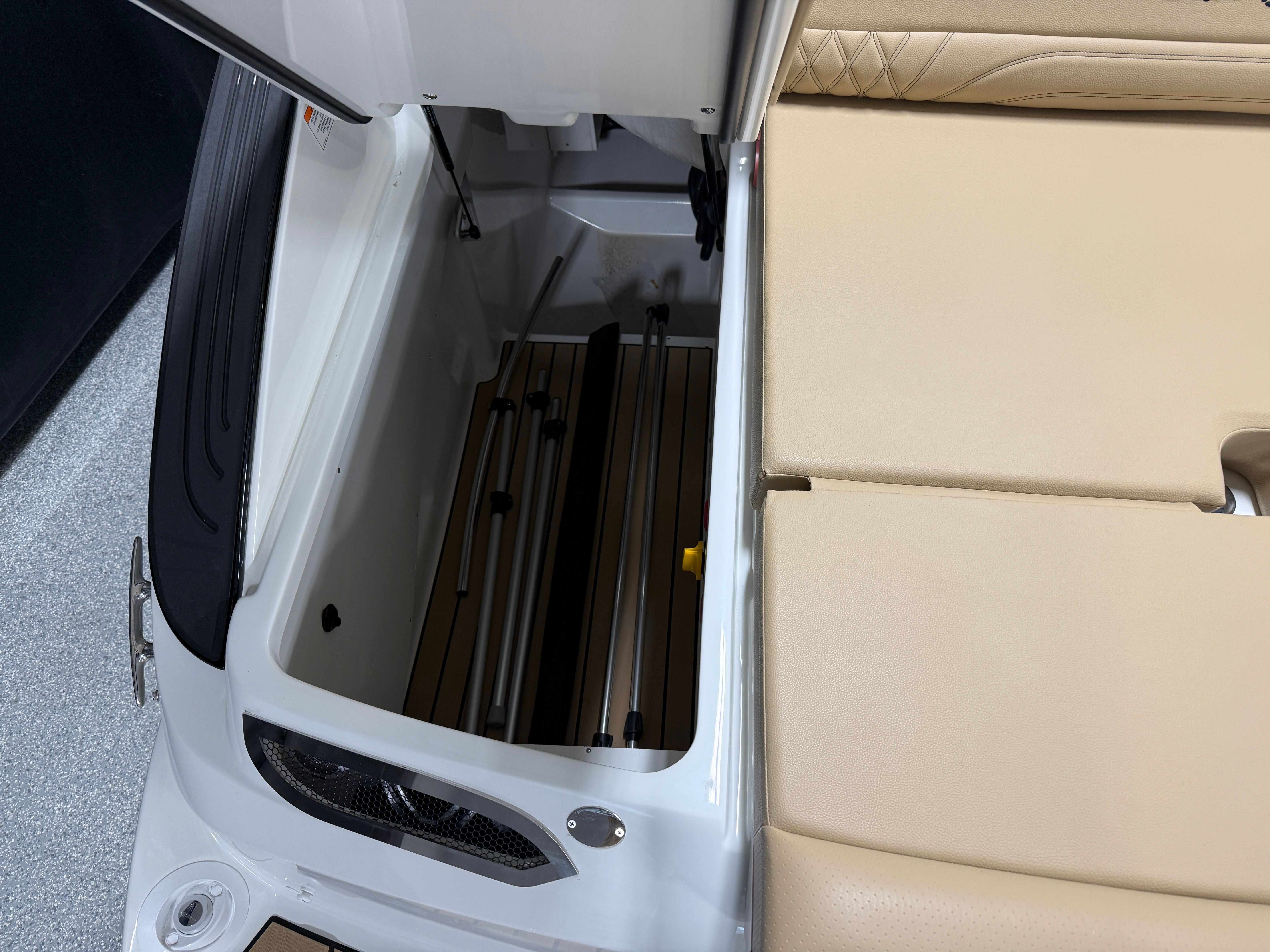 2026 Sea Ray SLX 260 Image Thumbnail #28