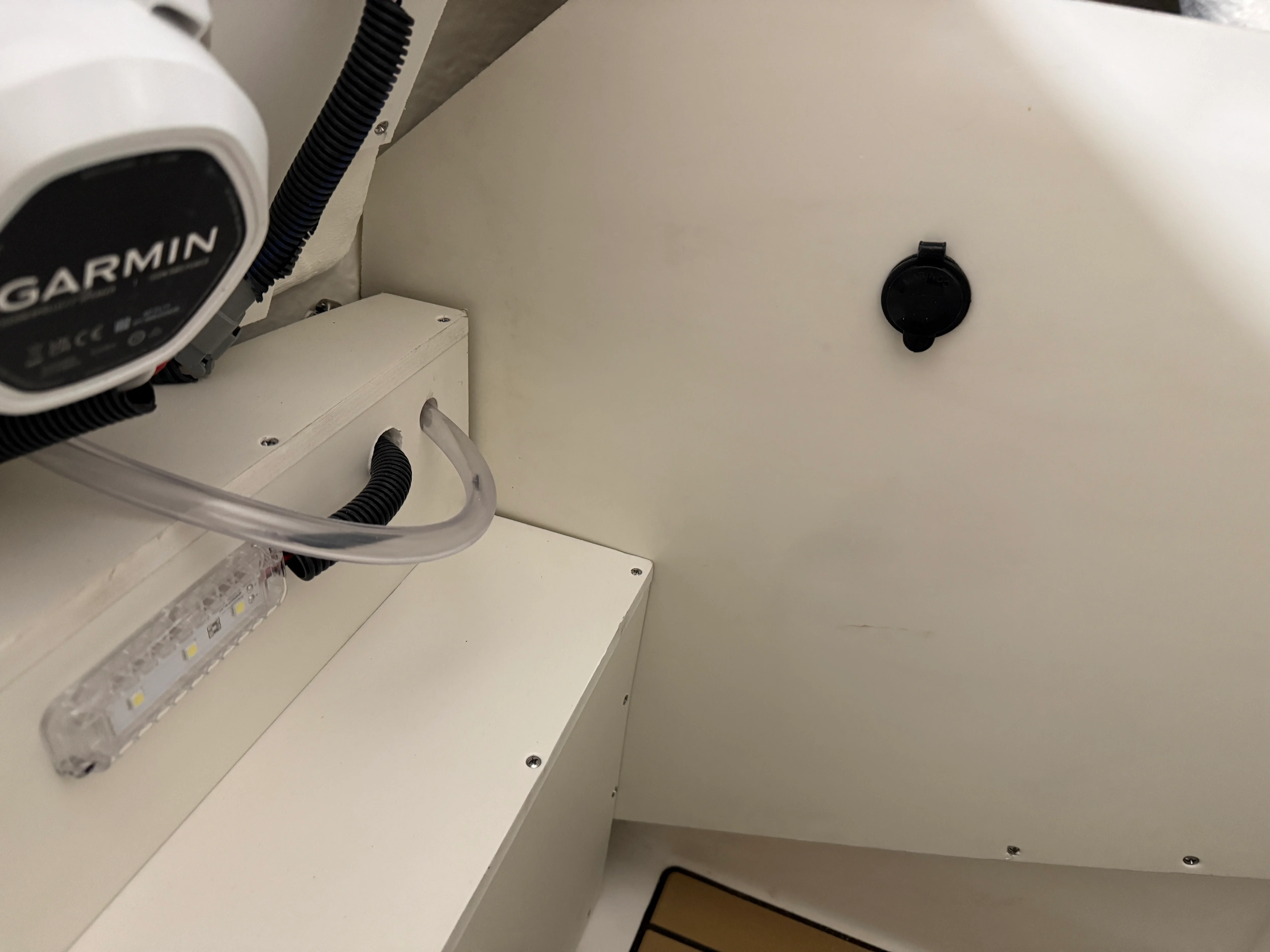 2026 Sea Ray SLX 260 Image Thumbnail #30