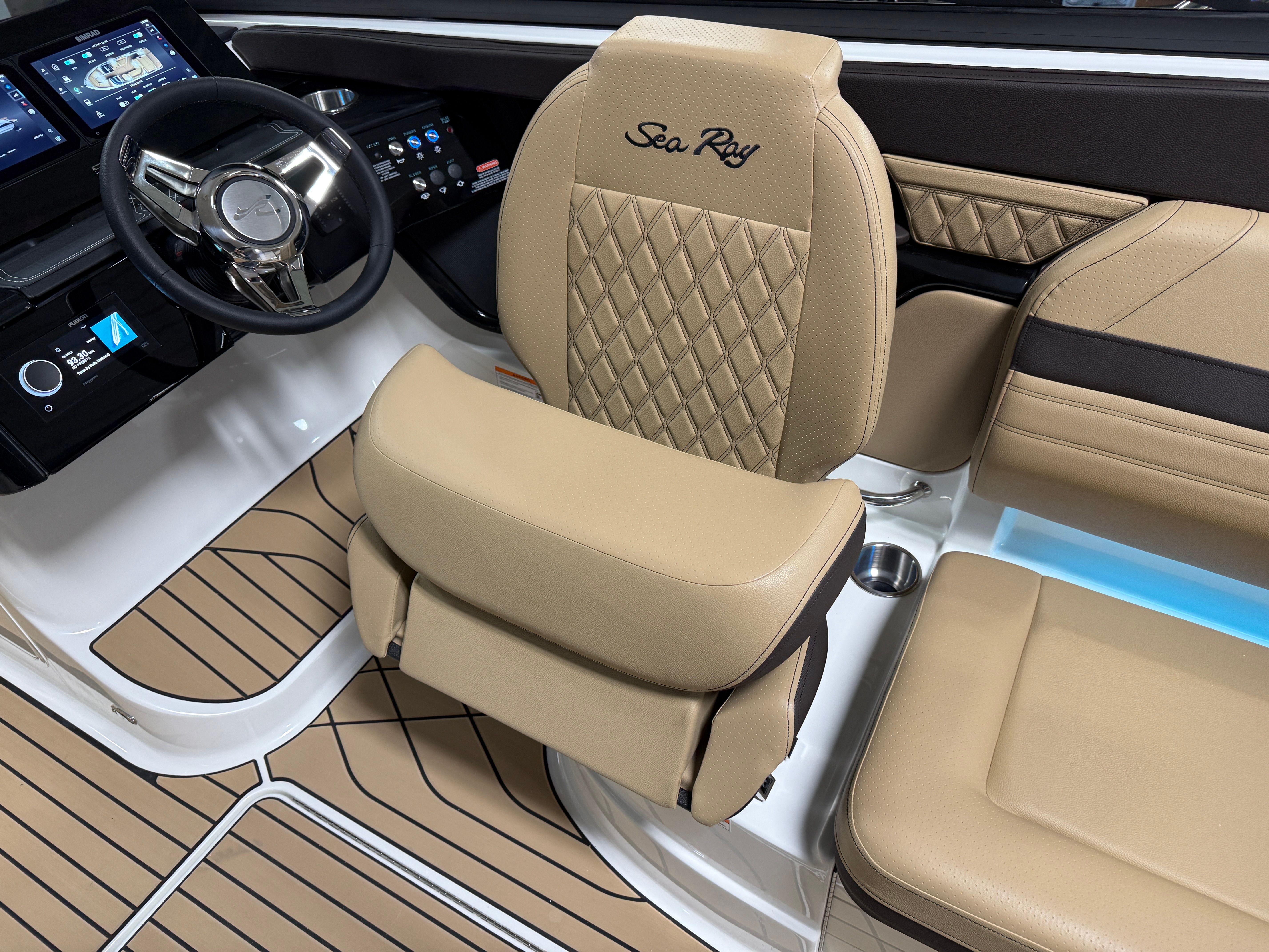 2026 Sea Ray SLX 260 Image Thumbnail #71