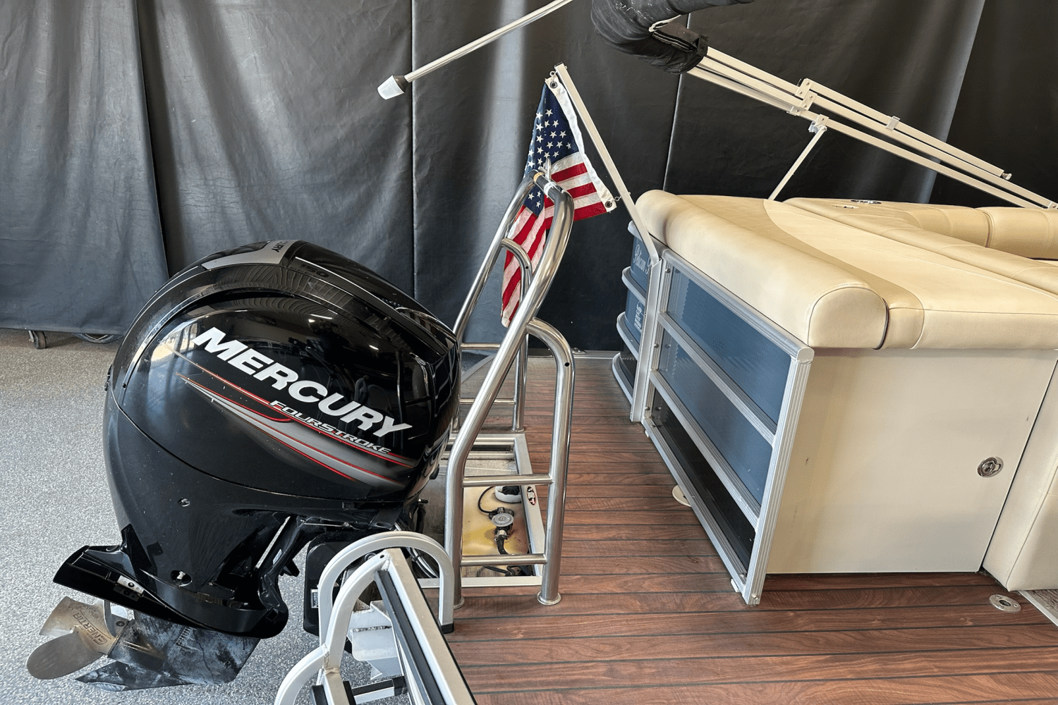 2013 Harris 230 GRAND MARINER Image Thumbnail #3