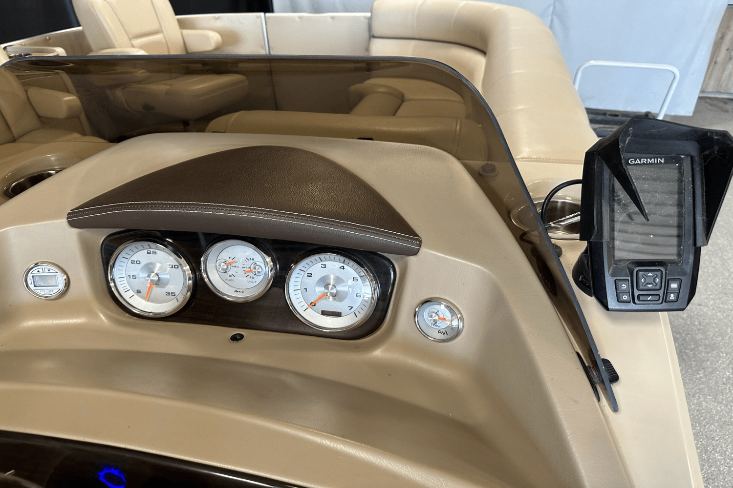 2013 Harris 230 GRAND MARINER Image Thumbnail #44