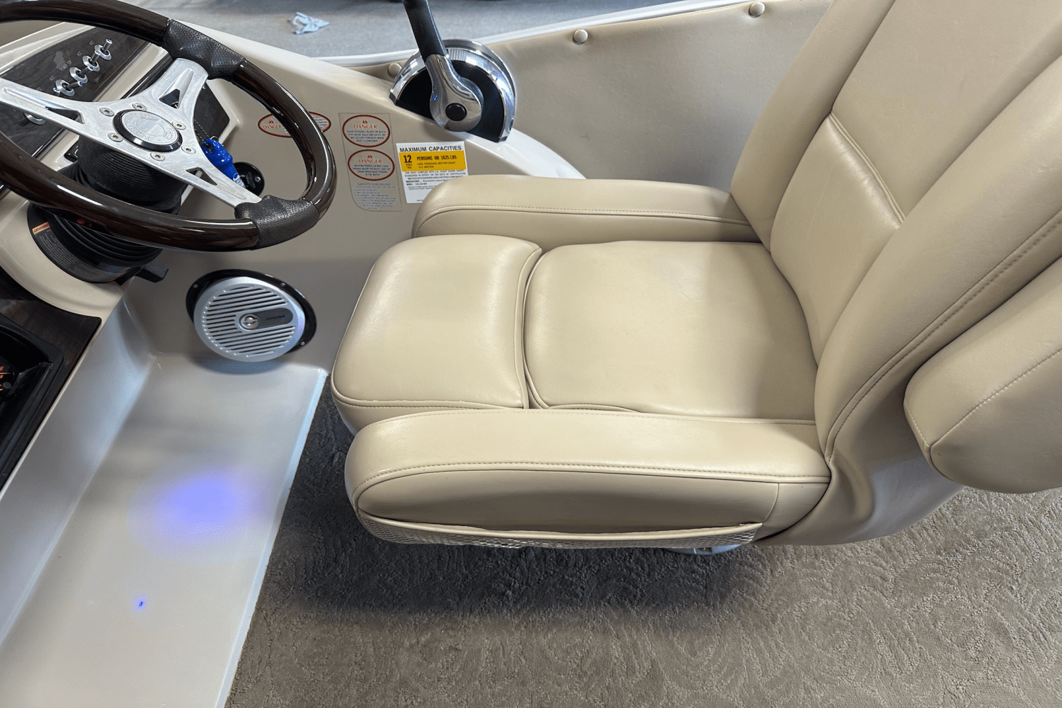 2013 Harris 230 GRAND MARINER Image Thumbnail #40