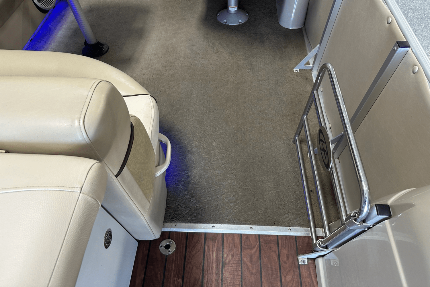 2013 Harris 230 GRAND MARINER Image Thumbnail #29