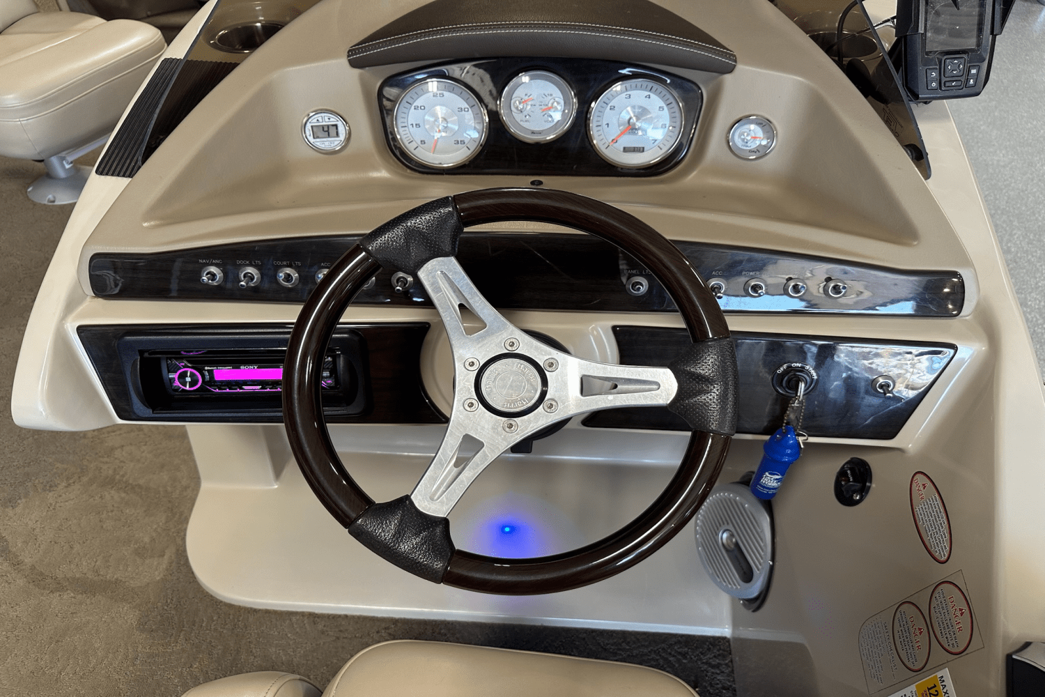 2013 Harris 230 GRAND MARINER Image Thumbnail #41