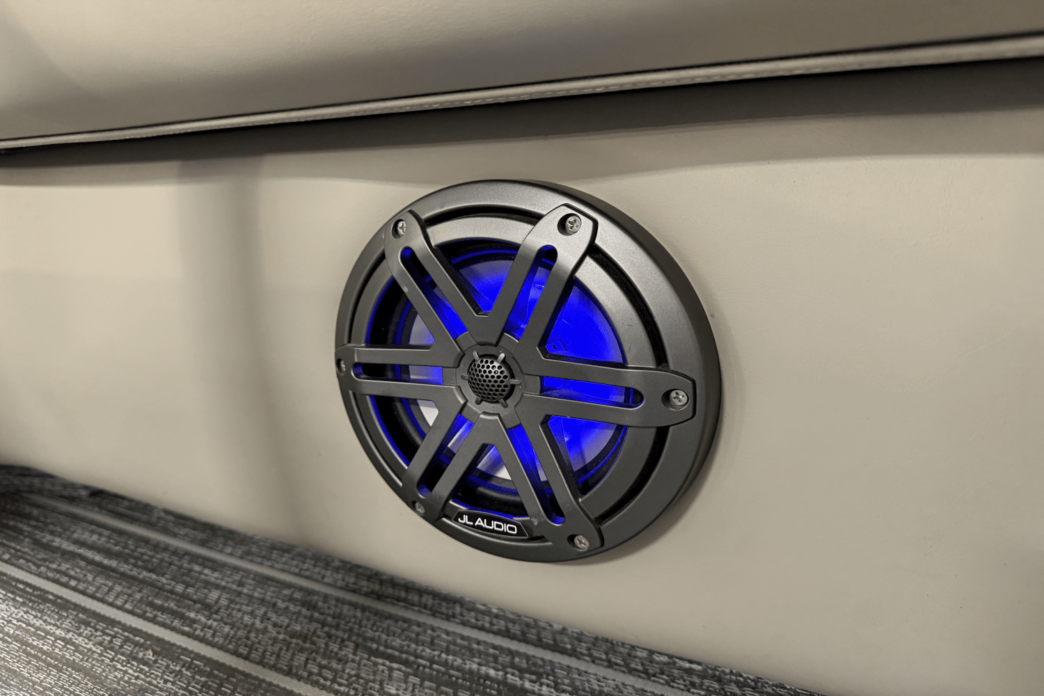 2023 Premier 230 Sunsation Image Thumbnail #39