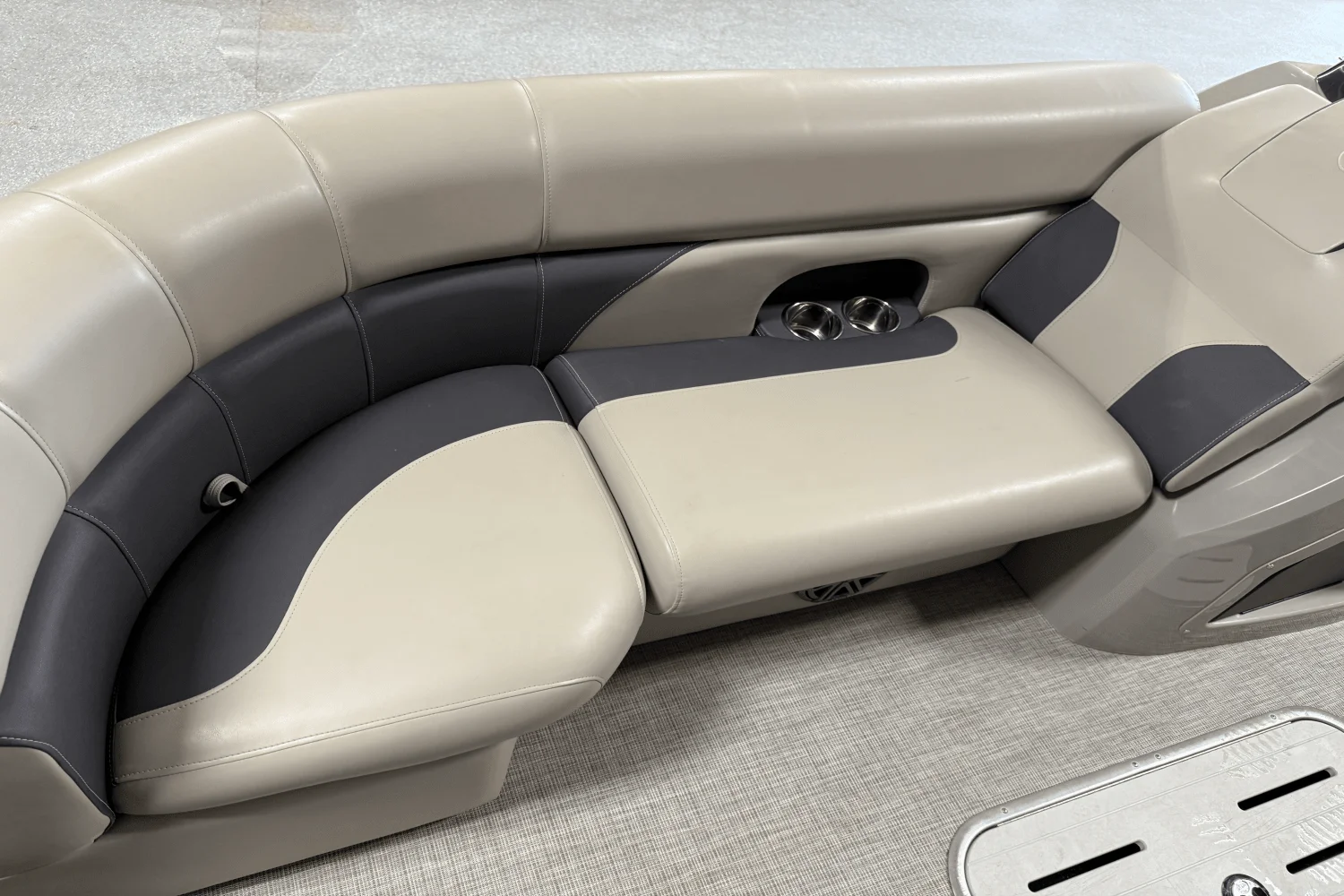 2023 Premier 230 Sunsation Image Thumbnail #80