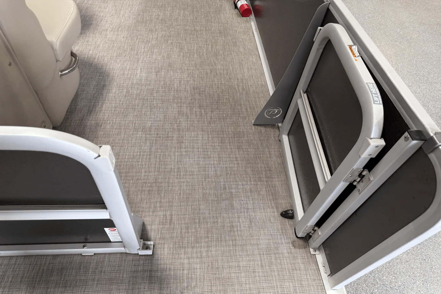 2023 Premier 230 Sunsation Image Thumbnail #30