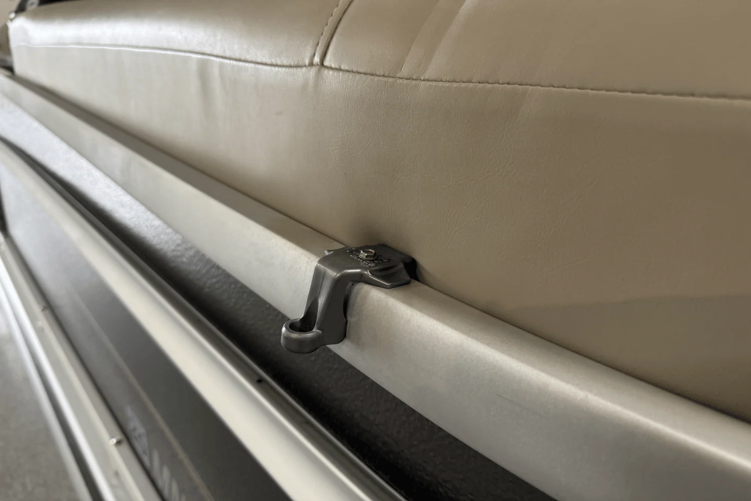 2023 Premier 230 Sunsation Image Thumbnail #19