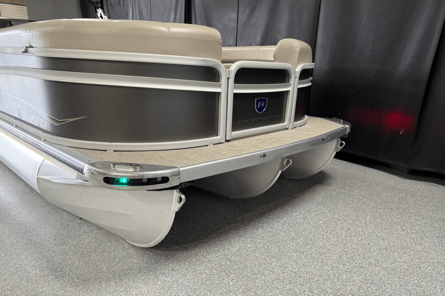 2023 Premier 230 Sunsation Image Thumbnail #4