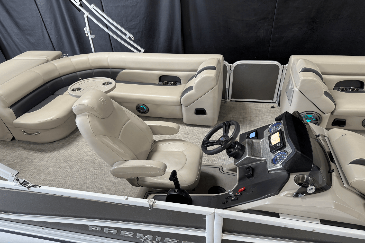 2023 Premier 230 Sunsation Image Thumbnail #11
