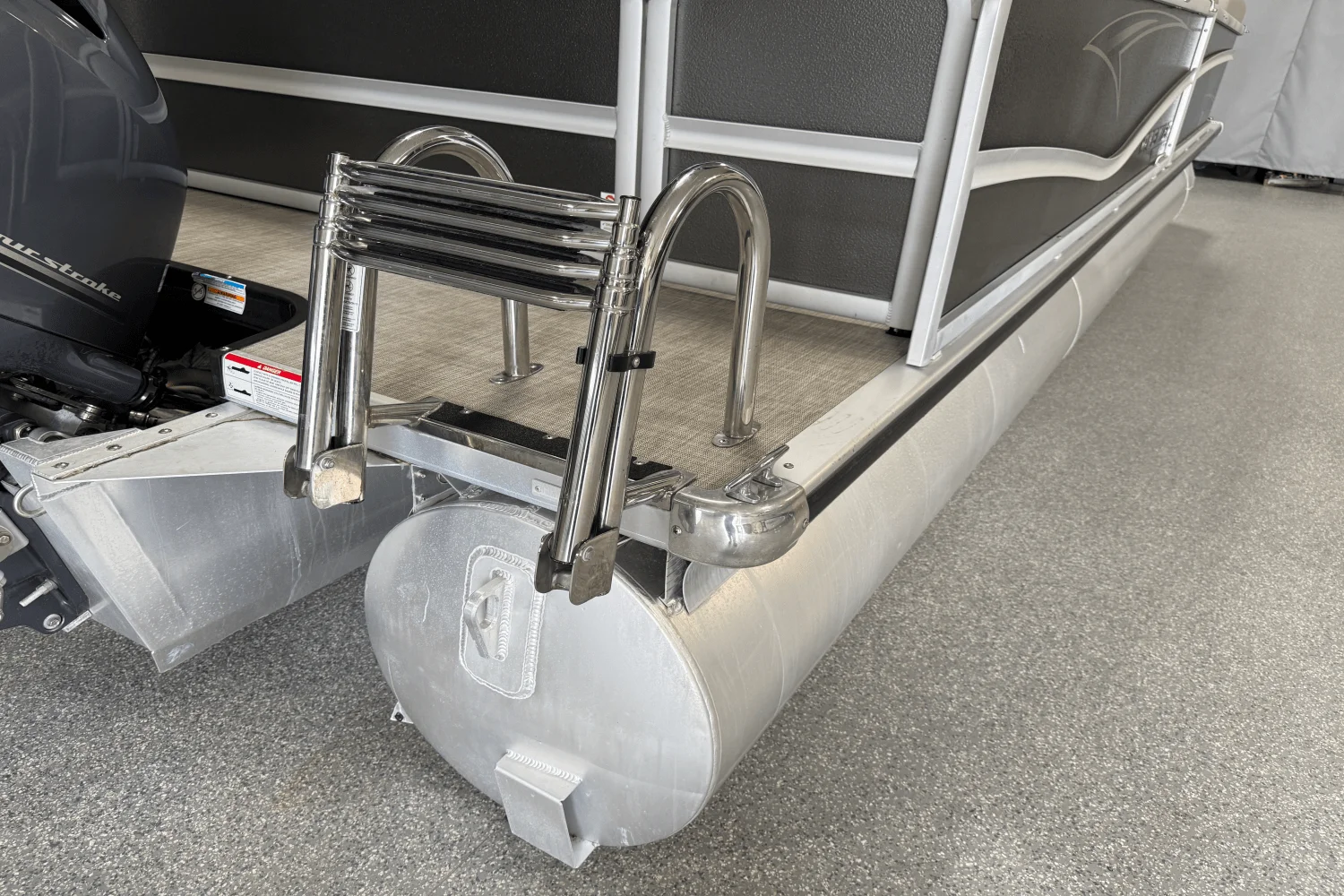 2023 Premier 230 Sunsation Image Thumbnail #24