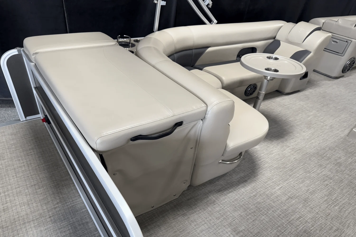 2023 Premier 230 Sunsation Image Thumbnail #32