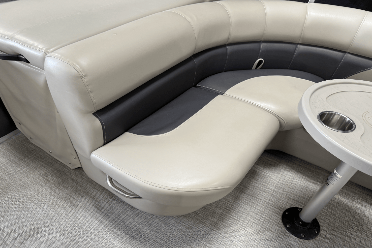 2023 Premier 230 Sunsation Image Thumbnail #39