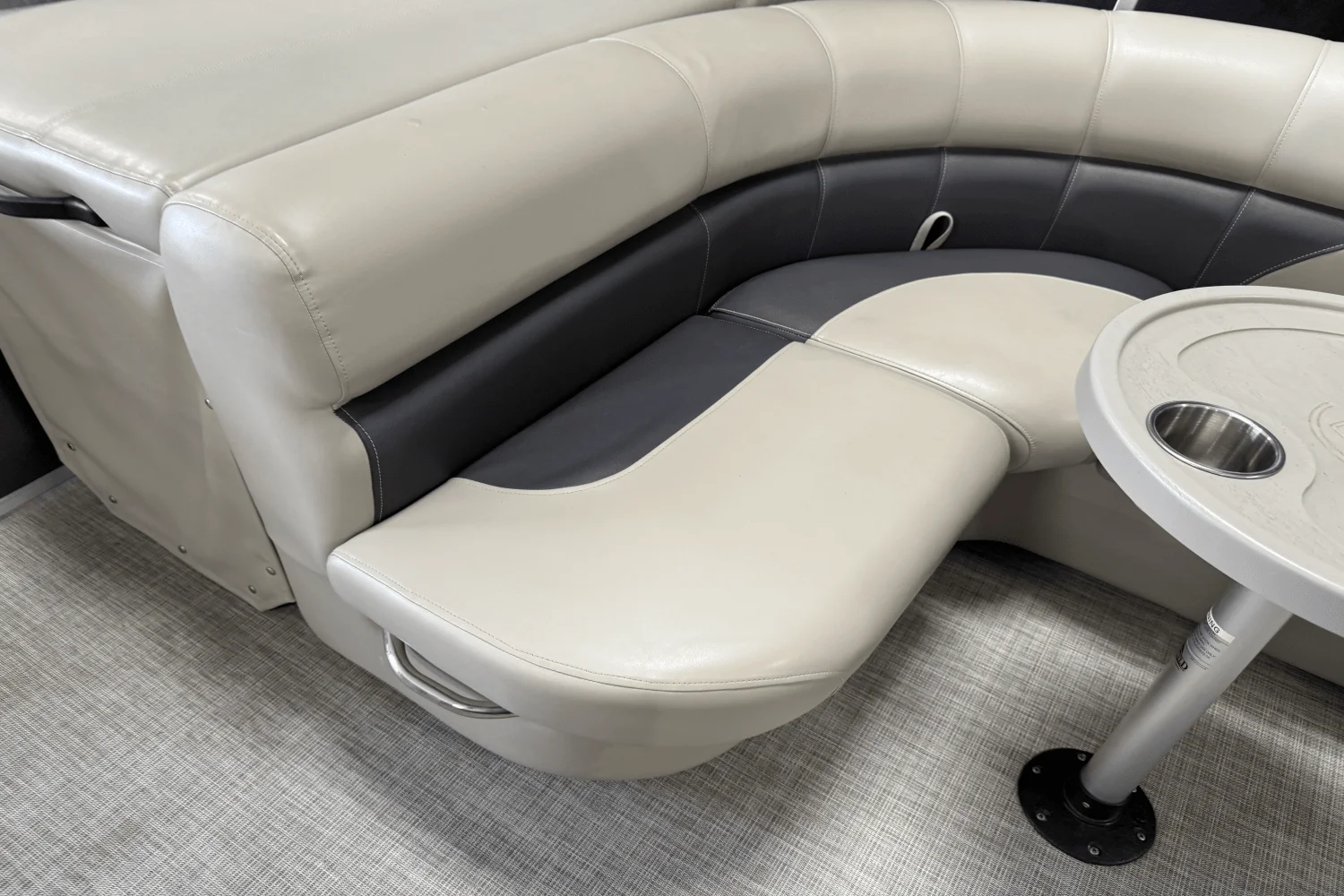 2023 Premier 230 Sunsation Image Thumbnail #39