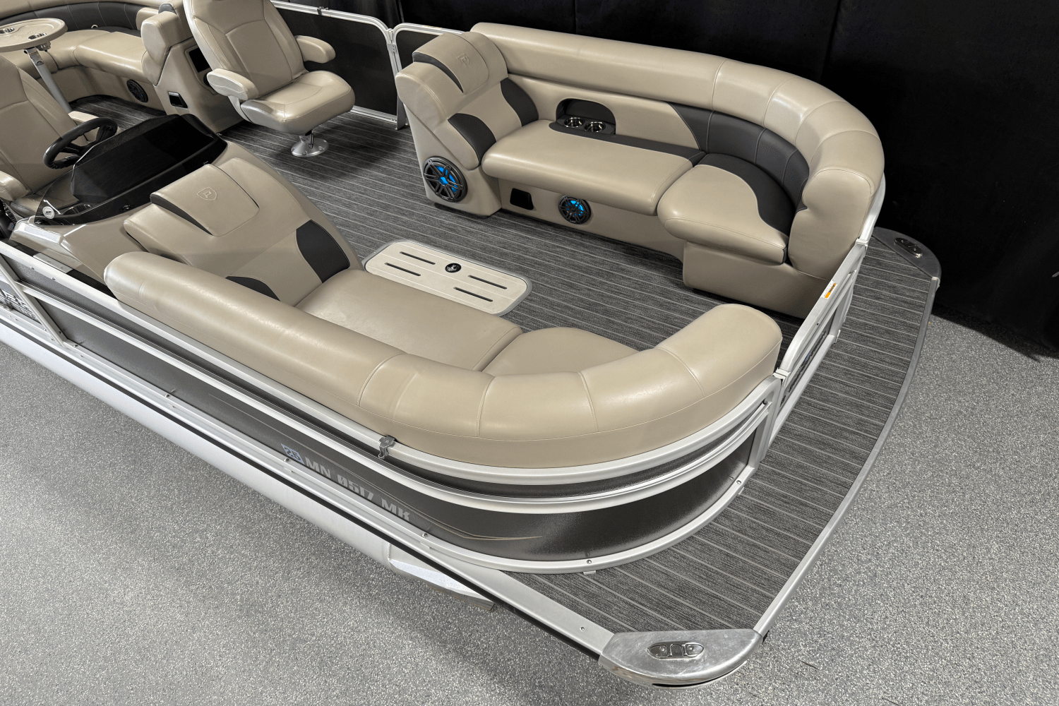 2023 Premier 230 Sunsation Image Thumbnail #4