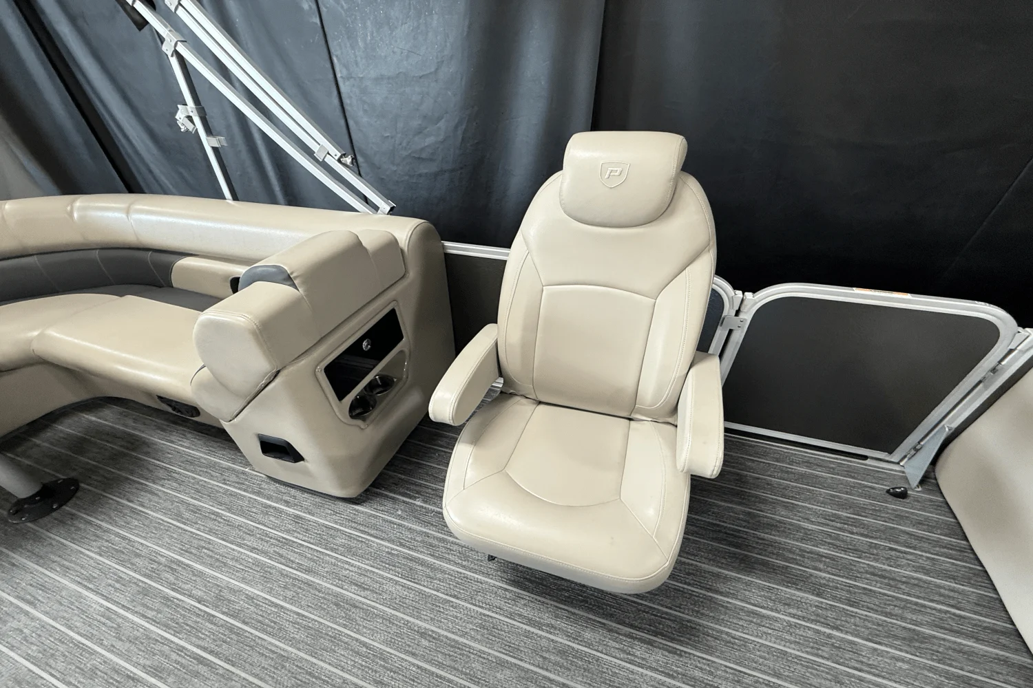 2023 Premier 230 Sunsation Image Thumbnail #33