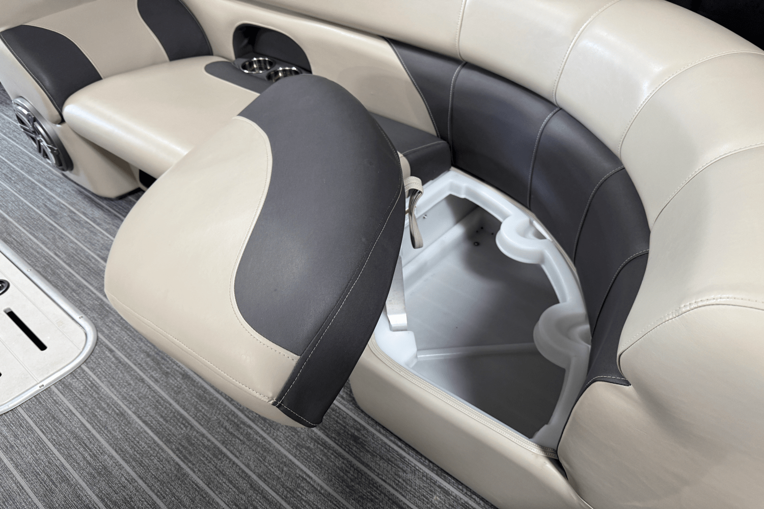 2023 Premier 230 Sunsation Image Thumbnail #63