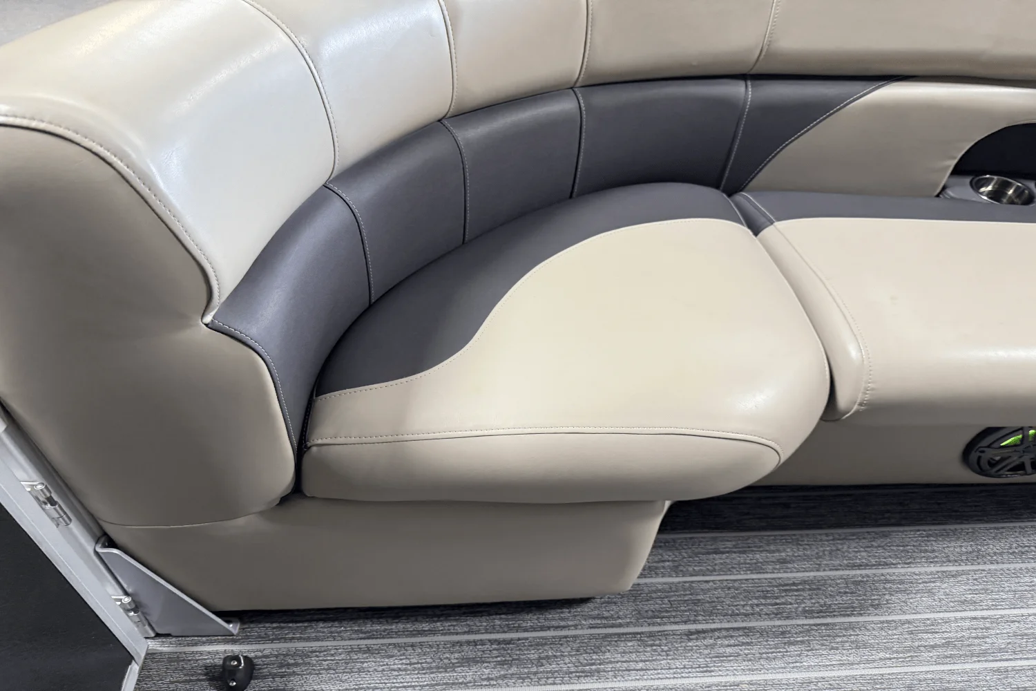 2023 Premier 230 Sunsation Image Thumbnail #73