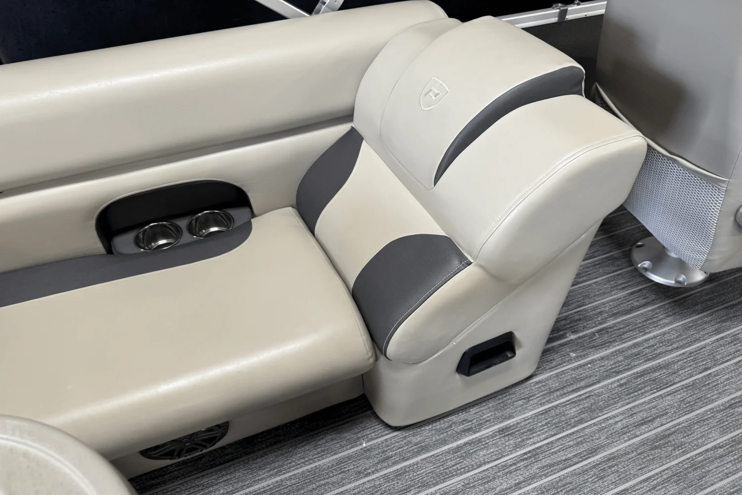 2023 Premier 230 Sunsation Image Thumbnail #30