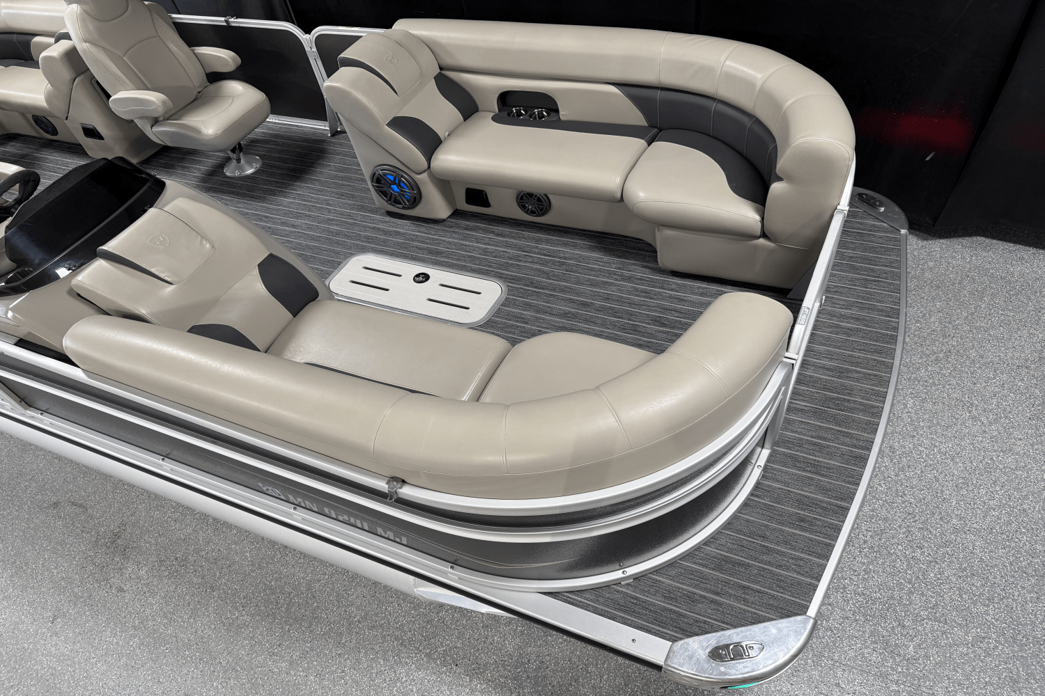 2023 Premier 230 SUNSATION Image Thumbnail #4