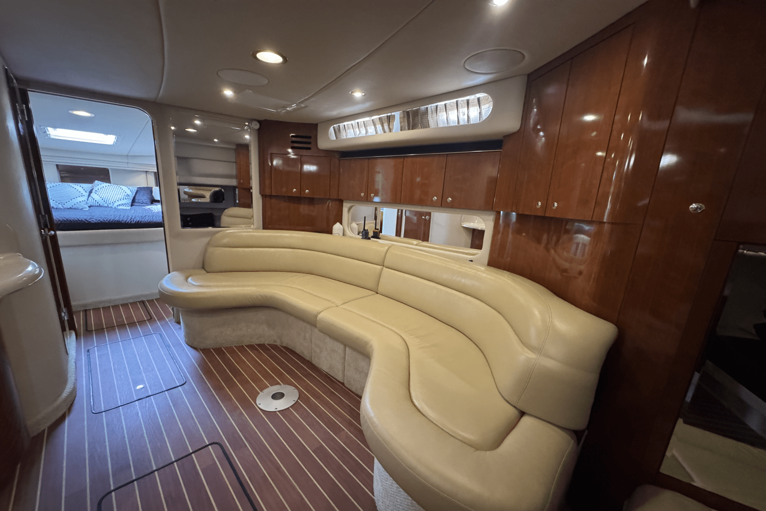 2003 Sea Ray 380 Sundancer Image Thumbnail #21