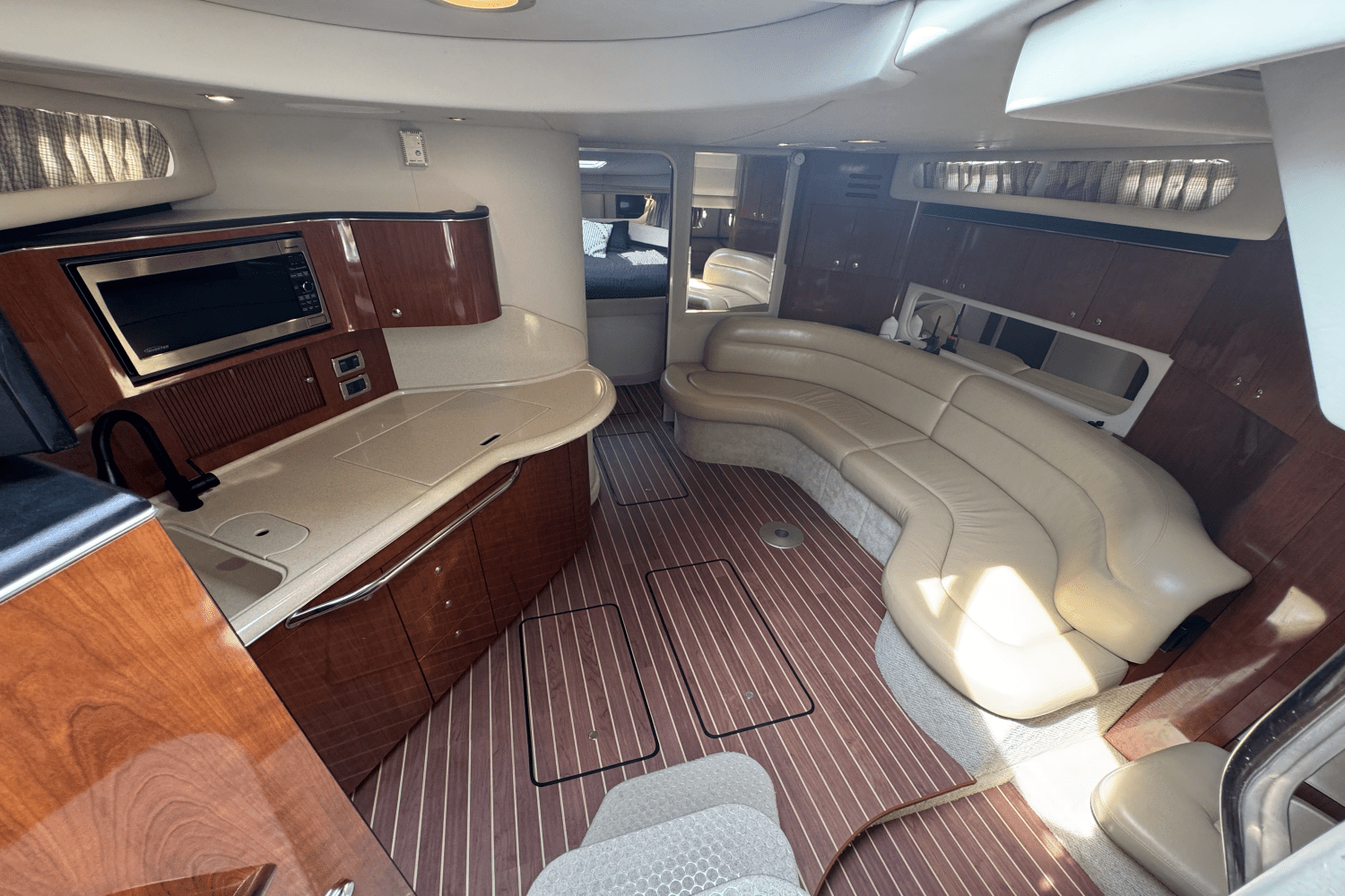 2003 Sea Ray 380 Sundancer Image Thumbnail #17