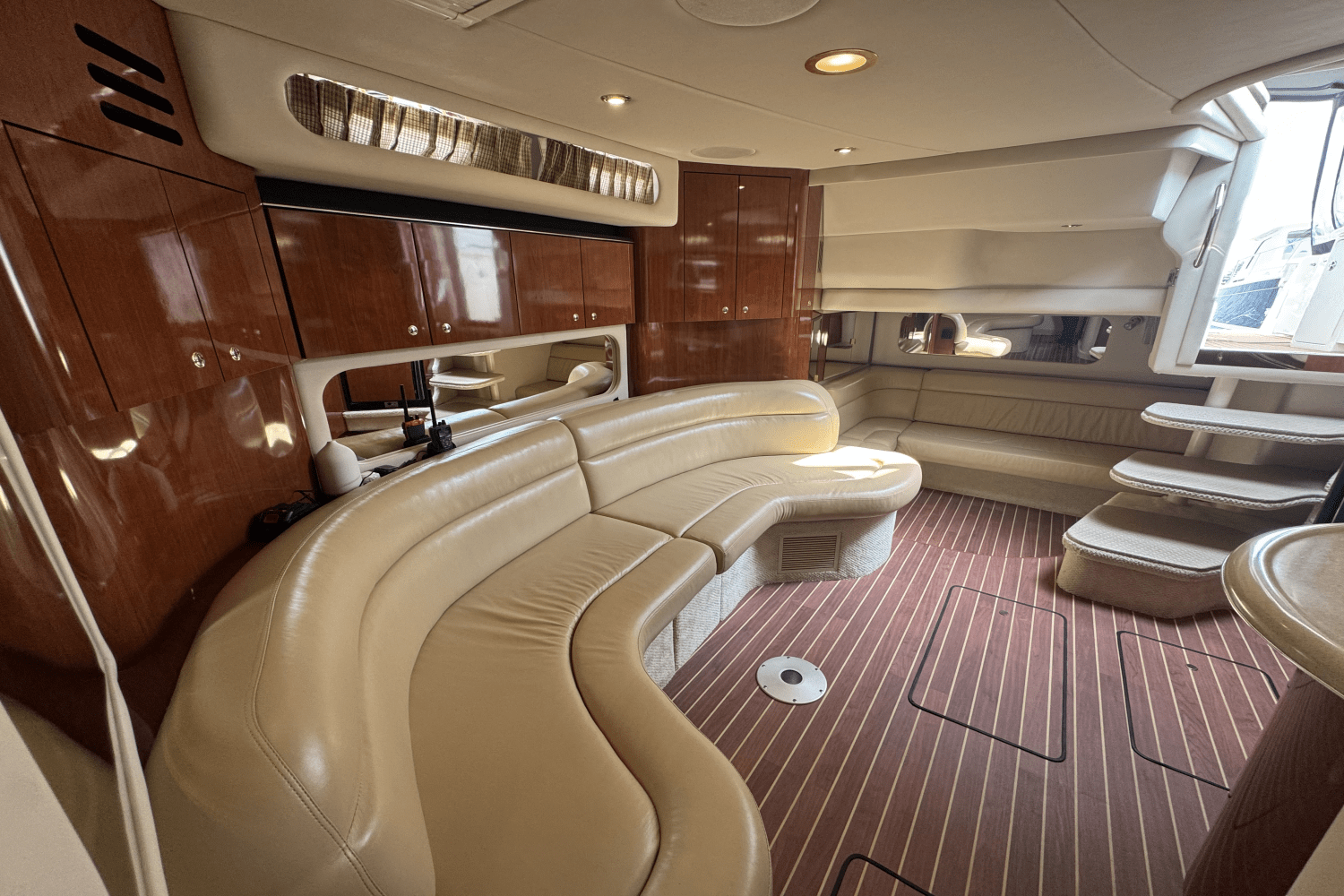 2003 Sea Ray 380 Sundancer Image Thumbnail #26