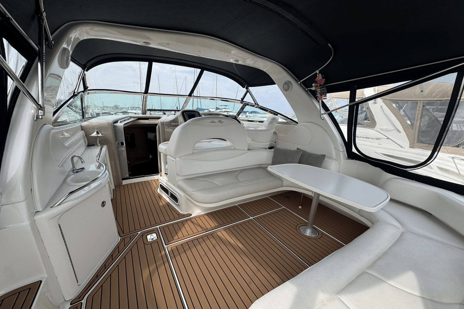 2003 Sea Ray 380 Sundancer Image Thumbnail #4