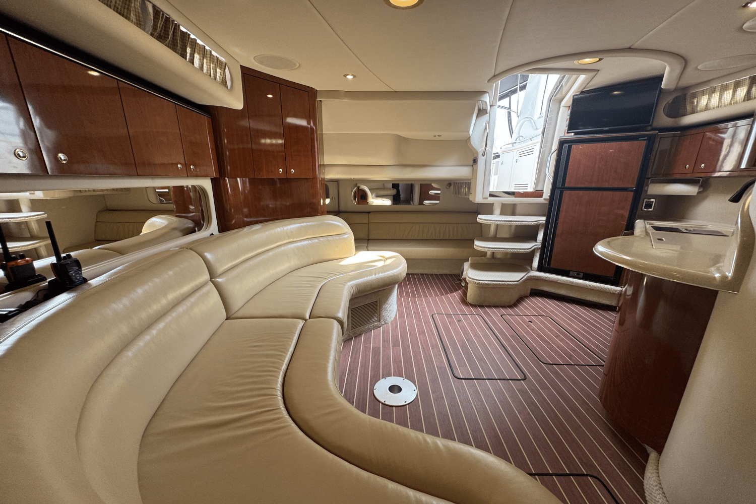 2003 Sea Ray 380 Sundancer Image Thumbnail #27