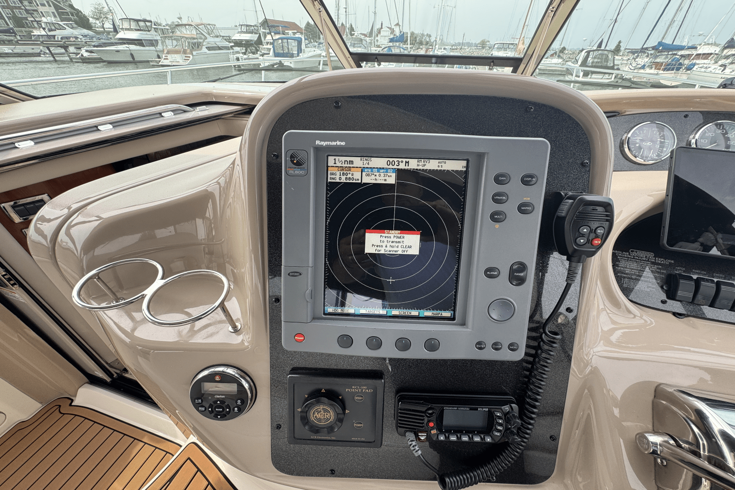 2003 Sea Ray 380 Sundancer Image Thumbnail #11