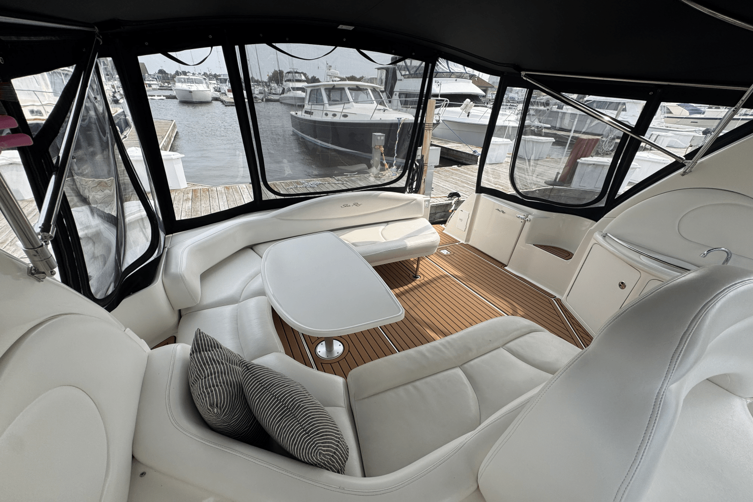 2003 Sea Ray 380 Sundancer Image Thumbnail #16
