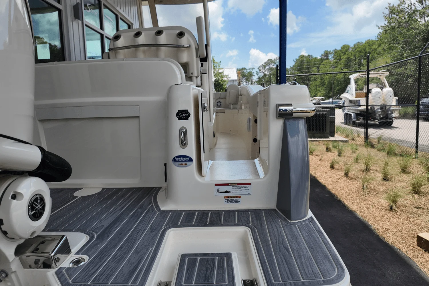 2026 Scout 240 XSF Image Thumbnail #3