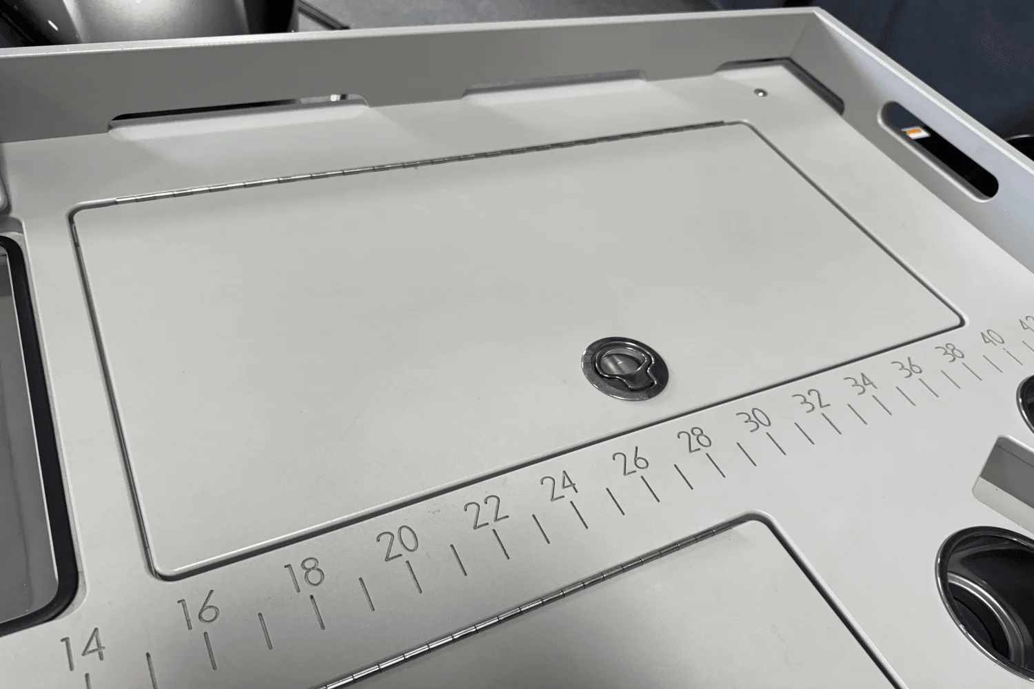 2023 Premier 230 SUNSPREE ANGLER Image Thumbnail #16