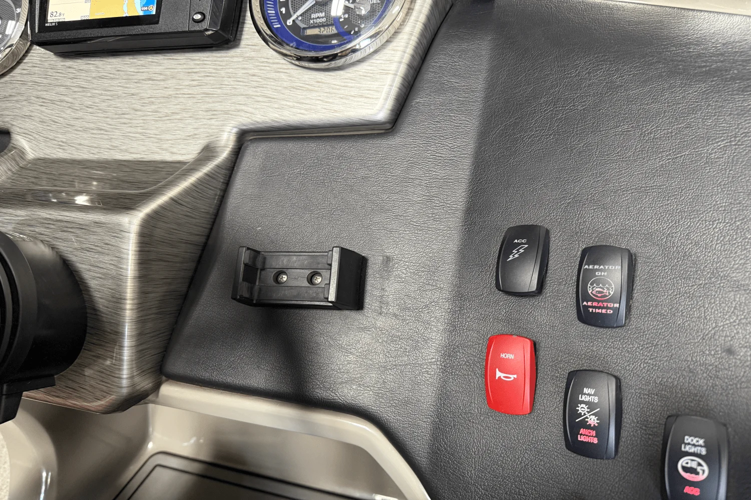 2023 Premier 230 SUNSPREE ANGLER Image Thumbnail #52