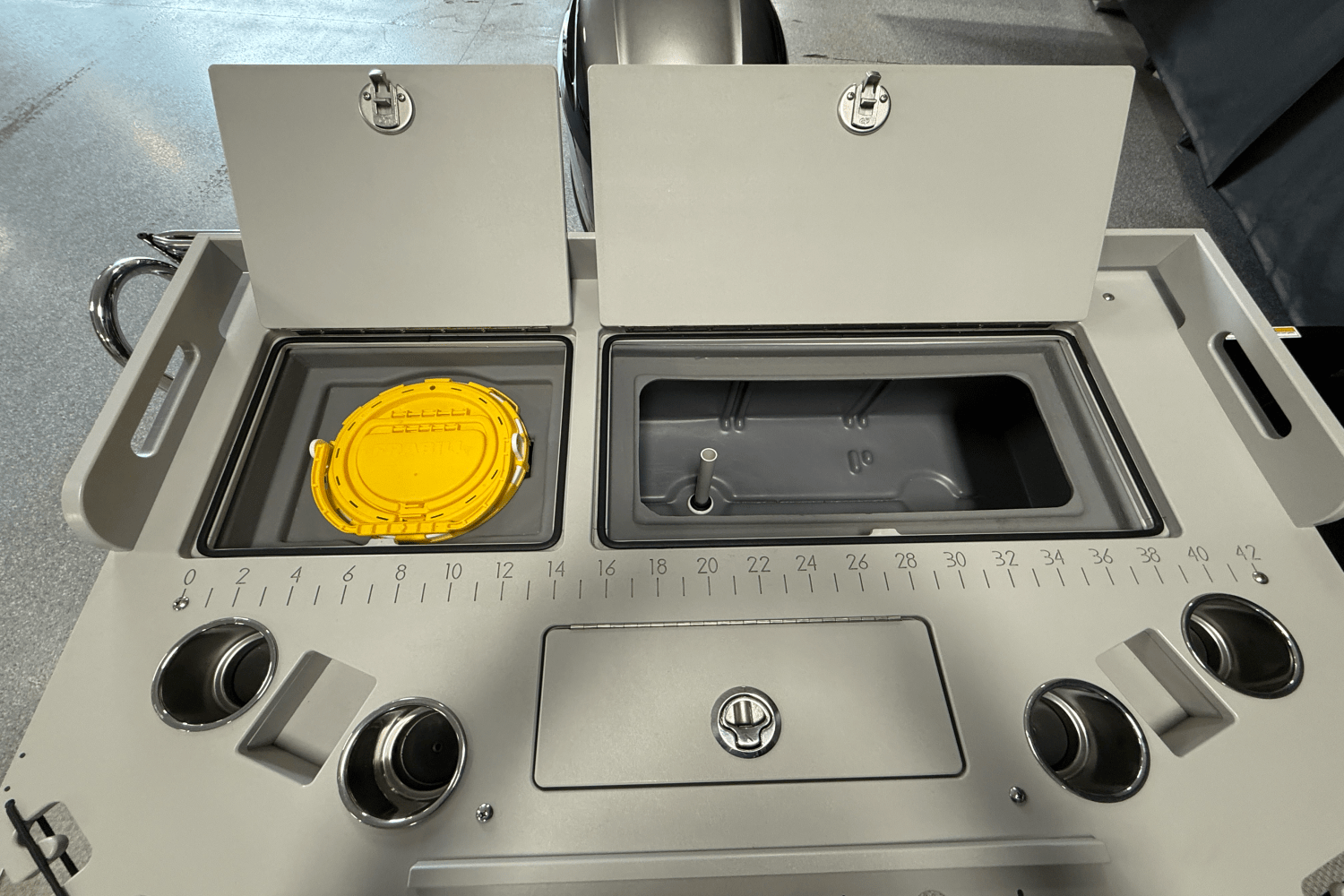 2023 Premier 230 SUNSPREE ANGLER Image Thumbnail #18