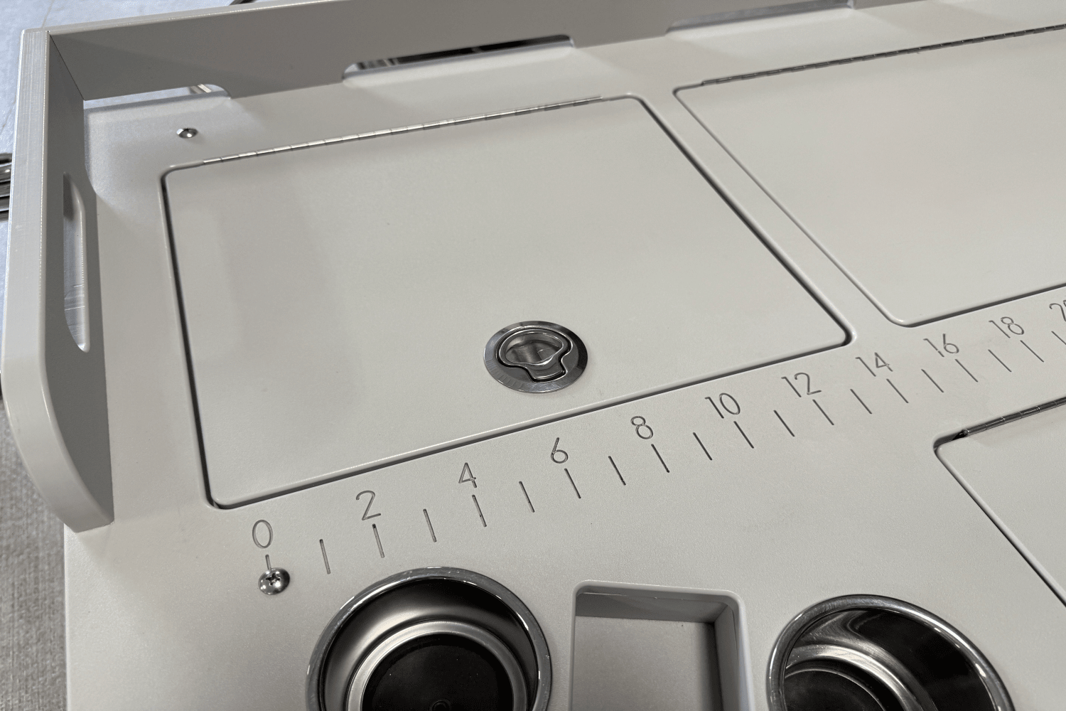 2023 Premier 230 SUNSPREE ANGLER Image Thumbnail #14