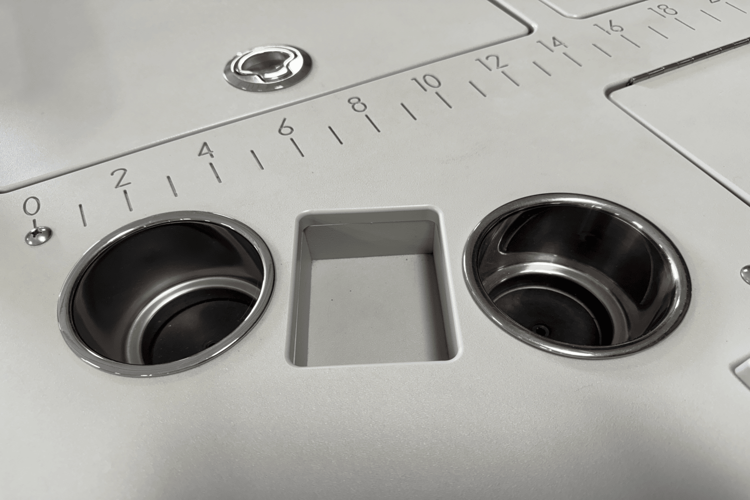 2023 Premier 230 SUNSPREE ANGLER Image Thumbnail #21