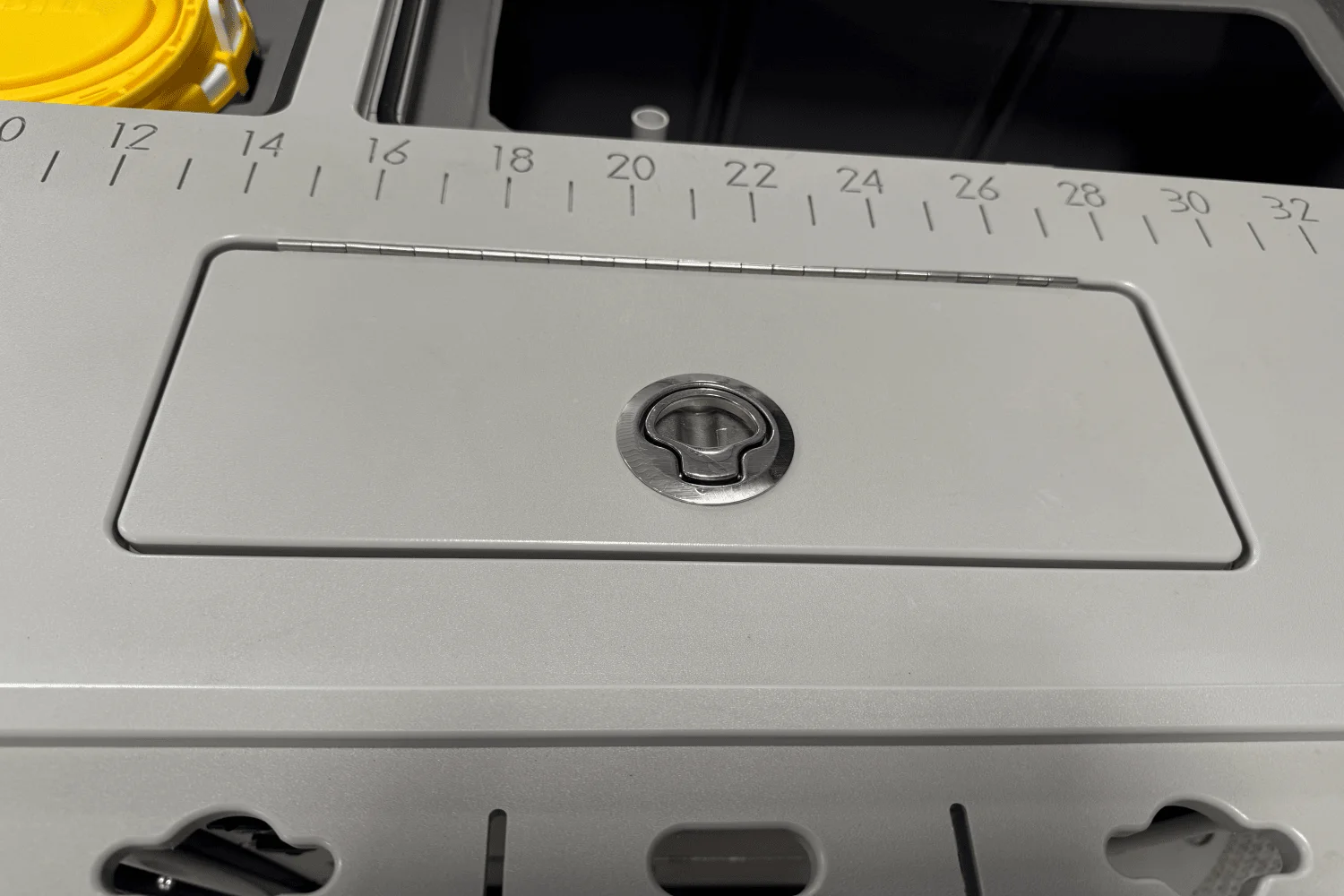 2023 Premier 230 SUNSPREE ANGLER Image Thumbnail #19