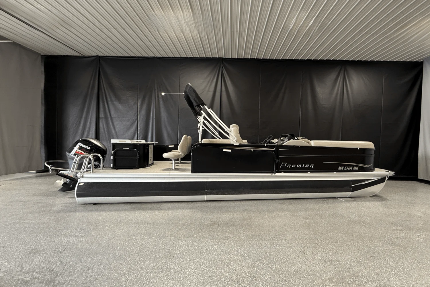 2023 Premier 230 SUNSPREE ANGLER Image Thumbnail #1