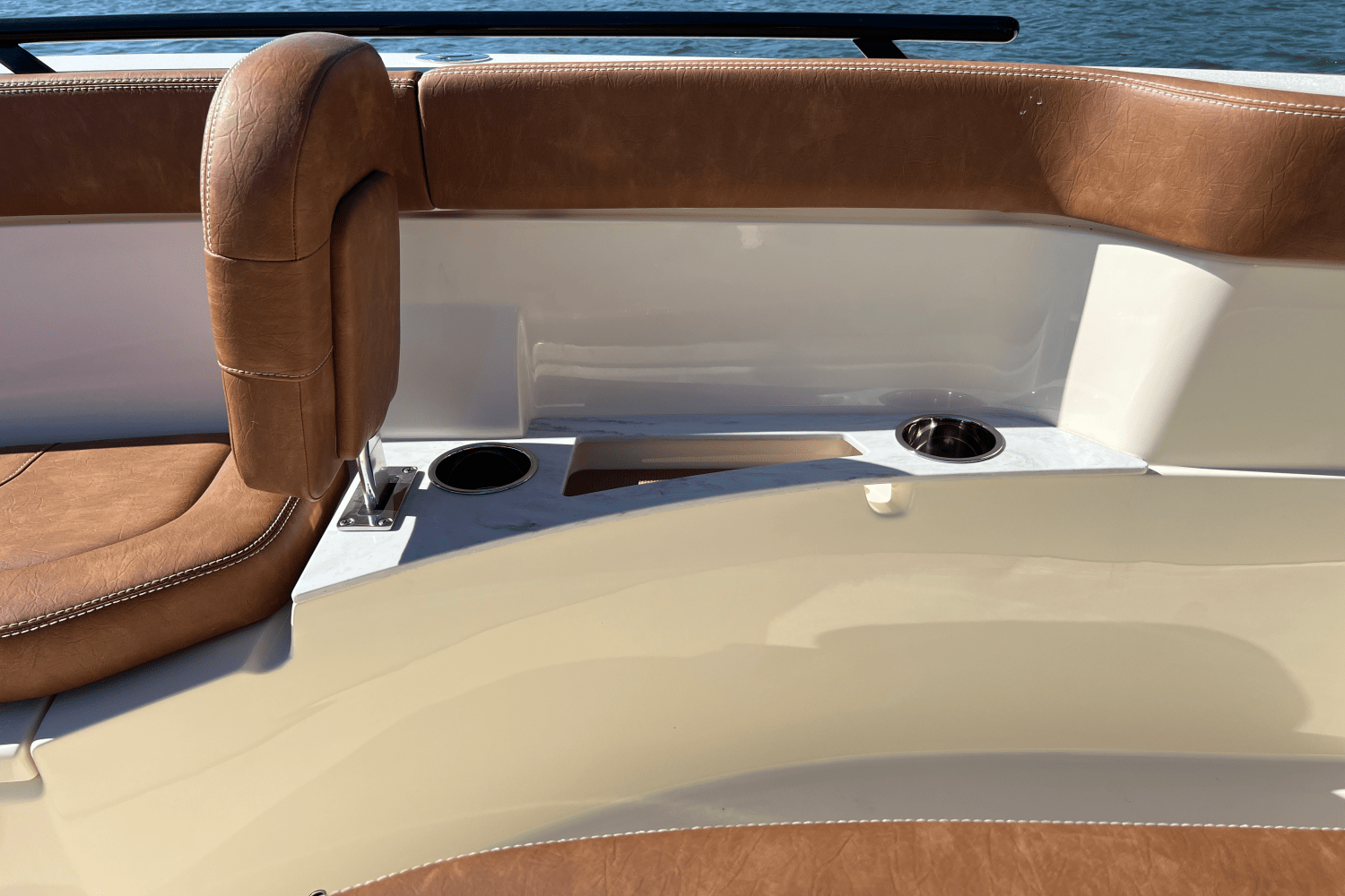 2026 Scout 240 XSF Image Thumbnail #23