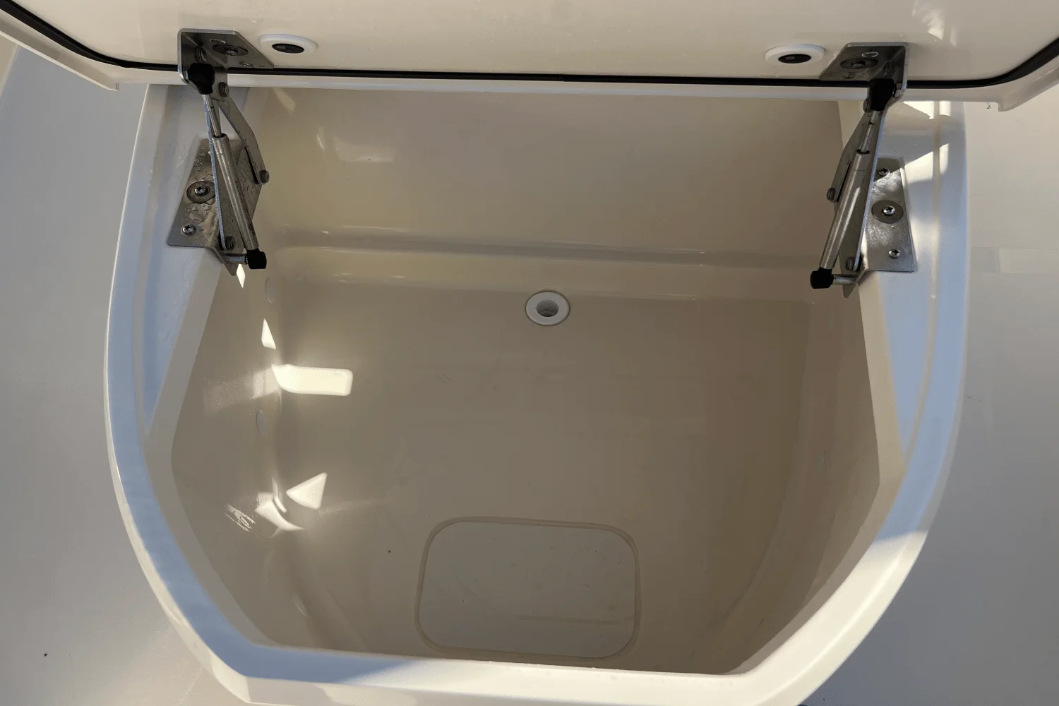 2026 Scout 240 XSF Image Thumbnail #20