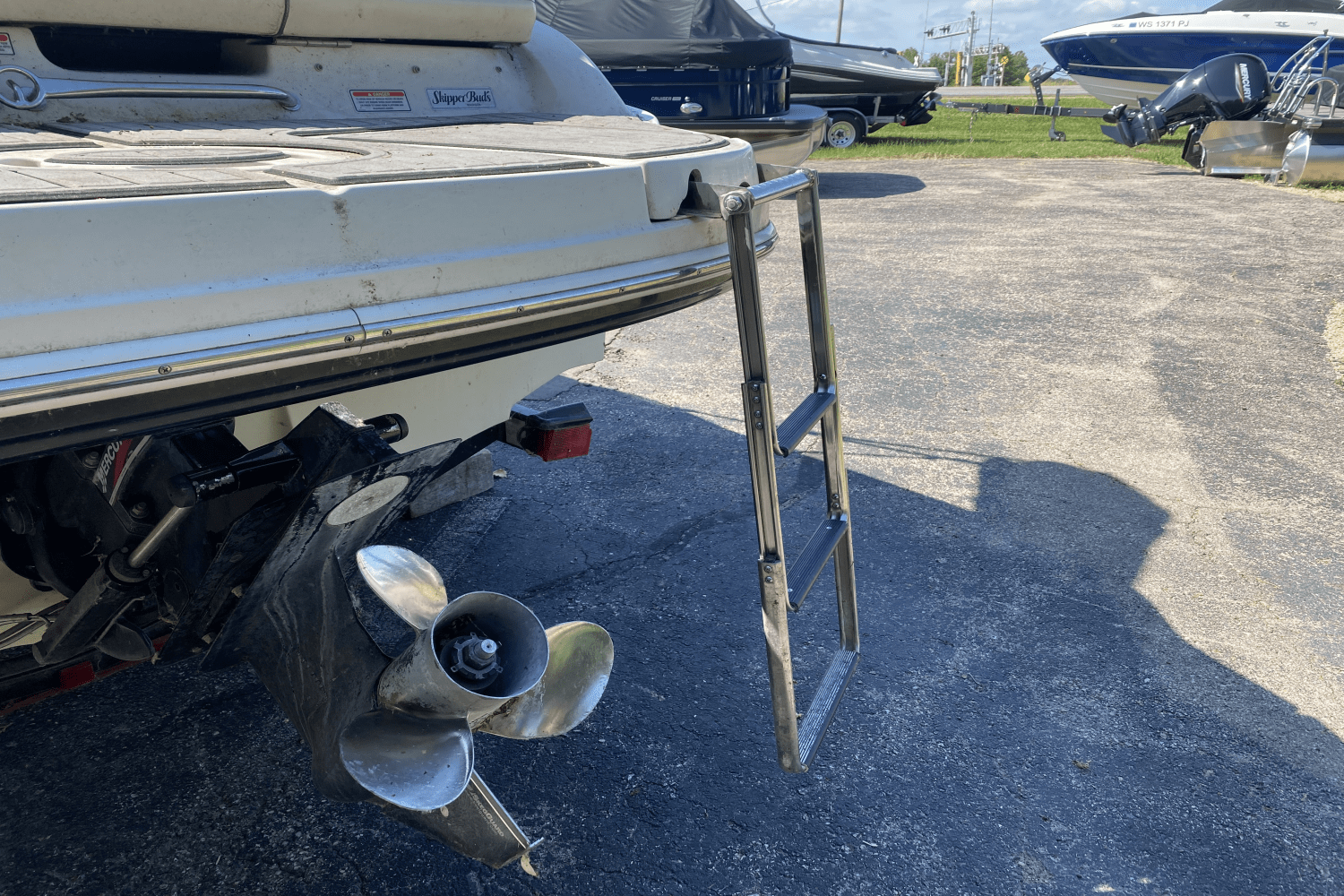 2004 Sea Ray 200 SL Image Thumbnail #3