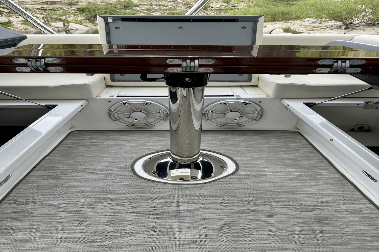 2020 Cruisers Yachts 60 FLY Image Thumbnail #22