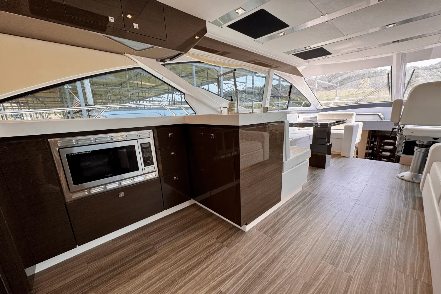 2020 Cruisers Yachts 60 FLY Image Thumbnail #46
