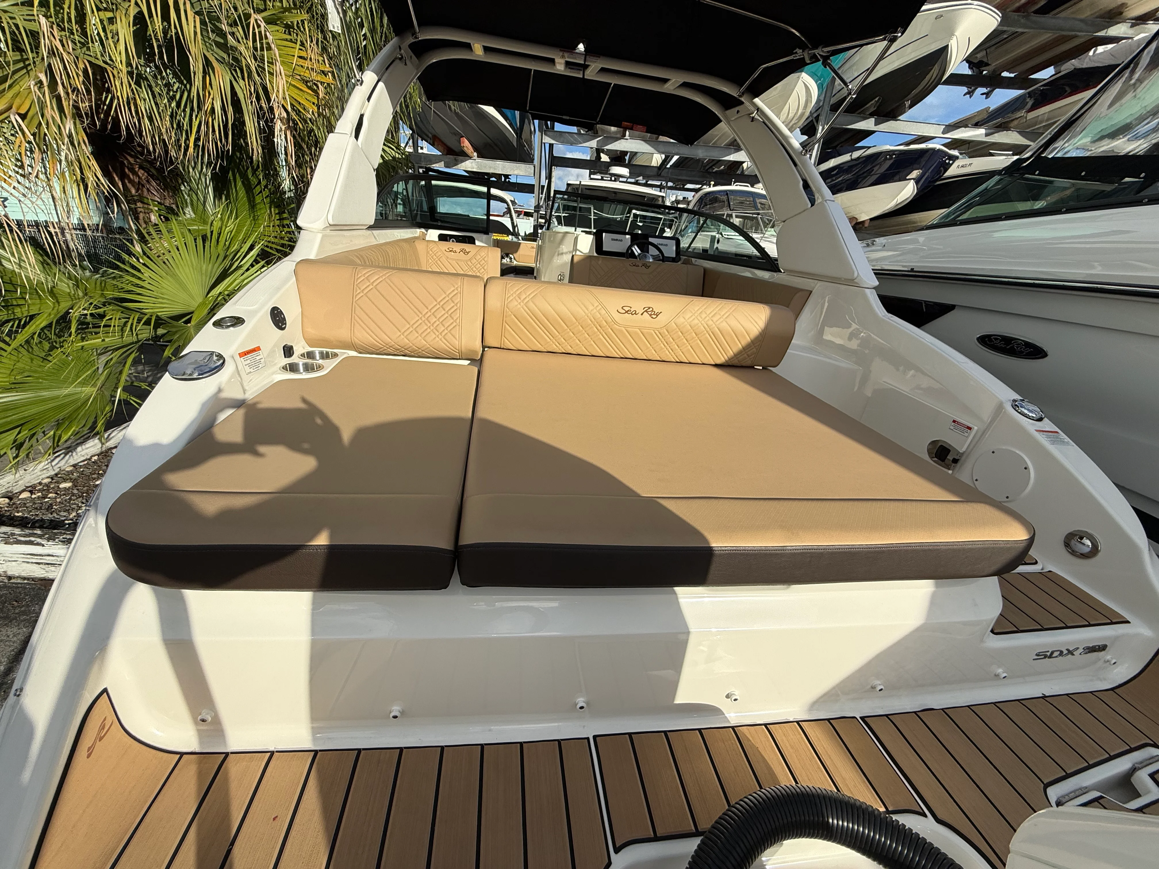 2025 Sea Ray SDX 250 Outboard Image Thumbnail #47